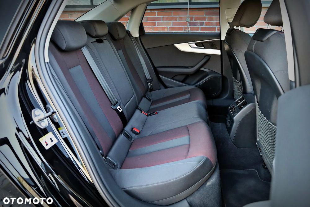 Audi A4 Limousine 40 TDI mHEV Advanced S tronic - 23