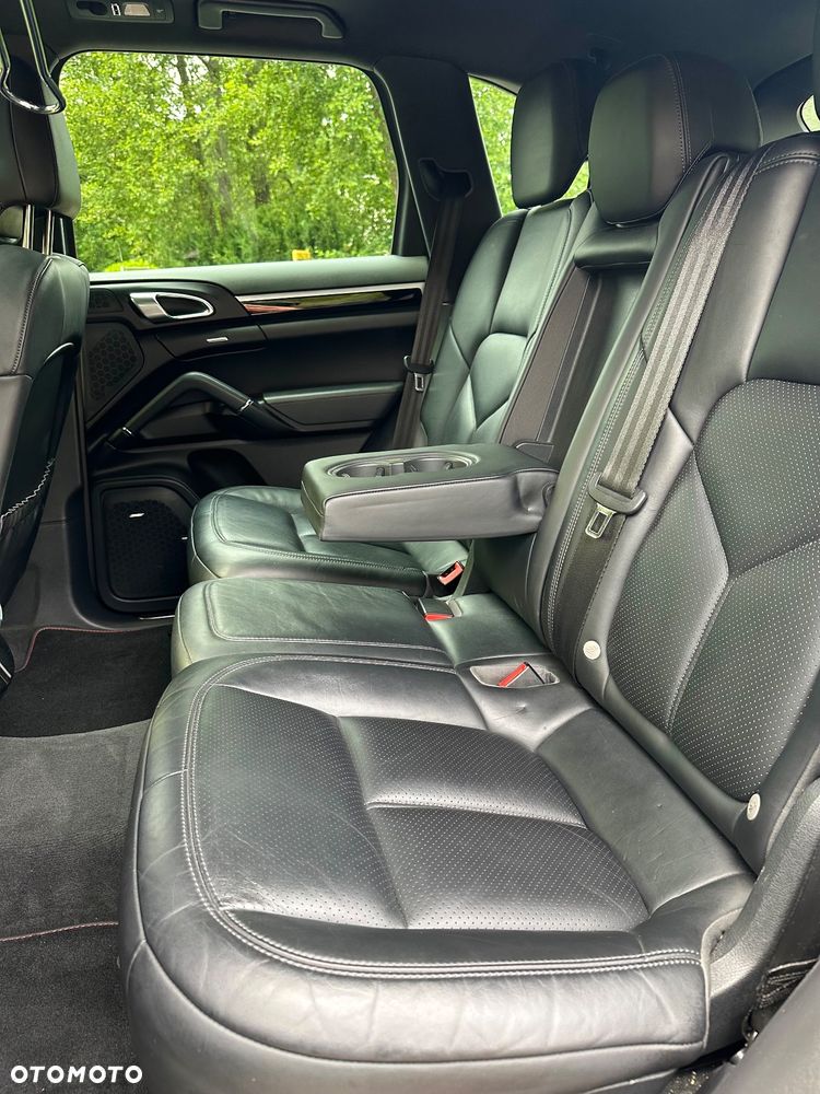 Porsche Cayenne Standard - 15