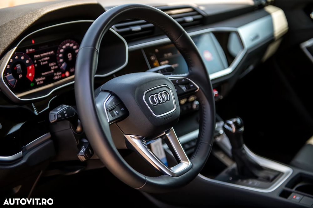 Audi Q3 40 TFSI quattro S tronic - 9