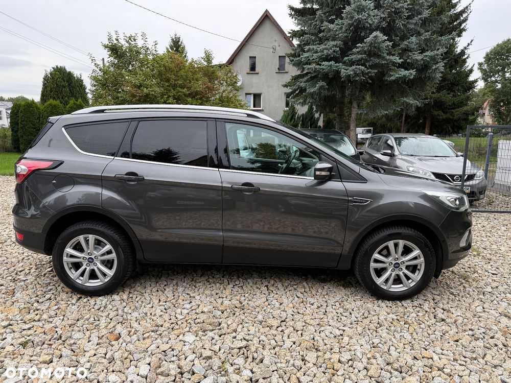Ford Kuga 1.5 EcoBoost FWD Titanium - 4