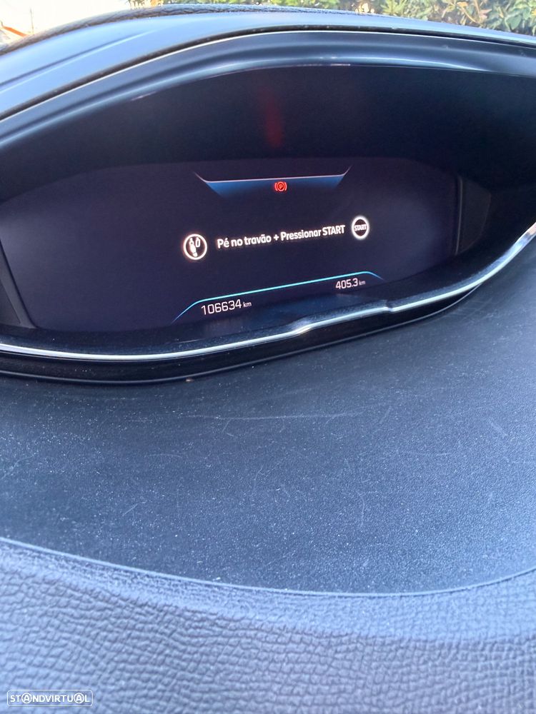 Peugeot 5008 1.5 BlueHDi Allure Pack EAT8 - 9