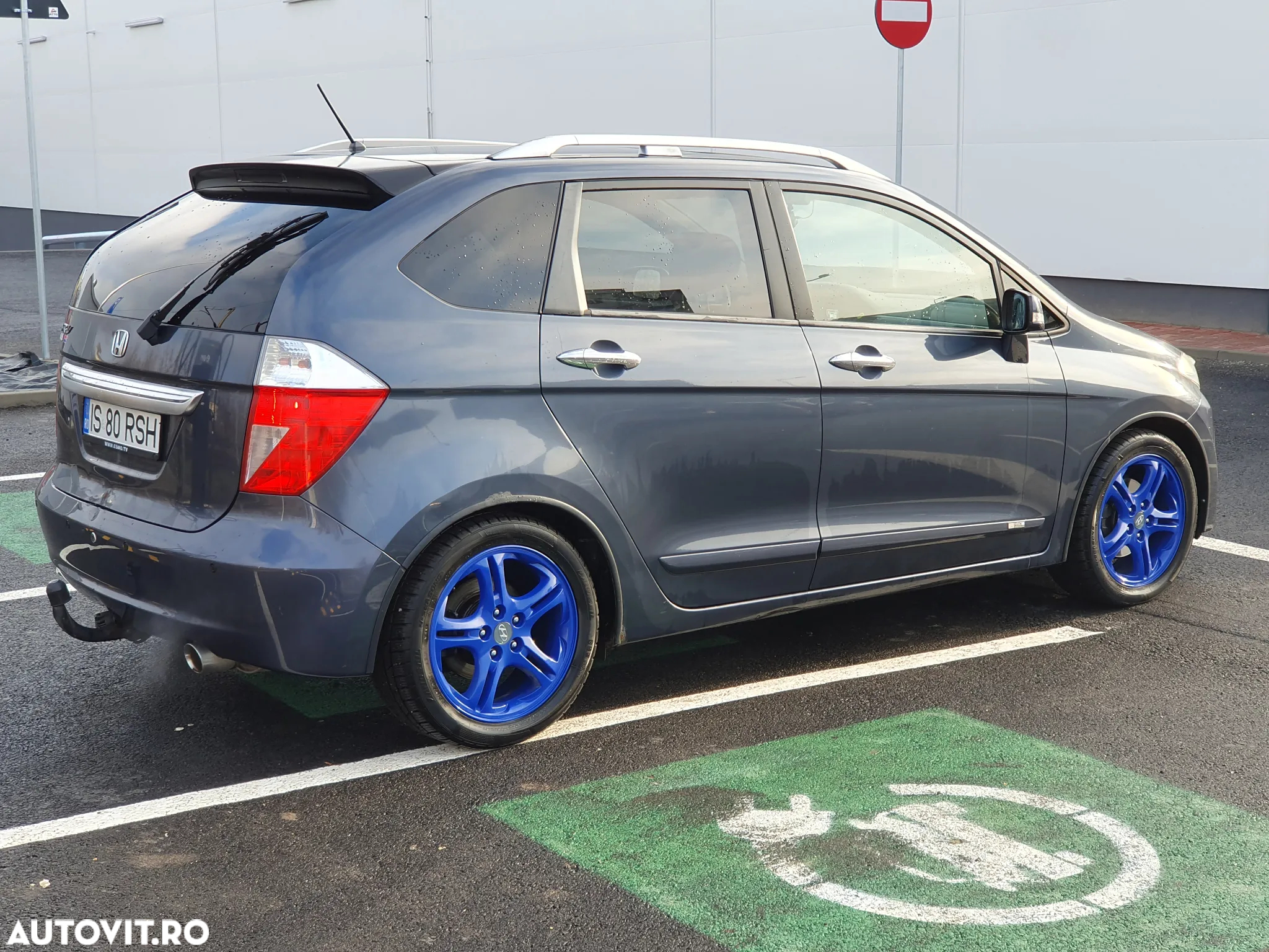 Honda FR-V - 15