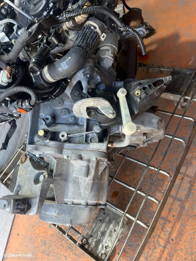 Caixa de Velocidades Peugeot Expert/Citroen Jumpy 1.6 Hdi Ref: 20ET39 - 1