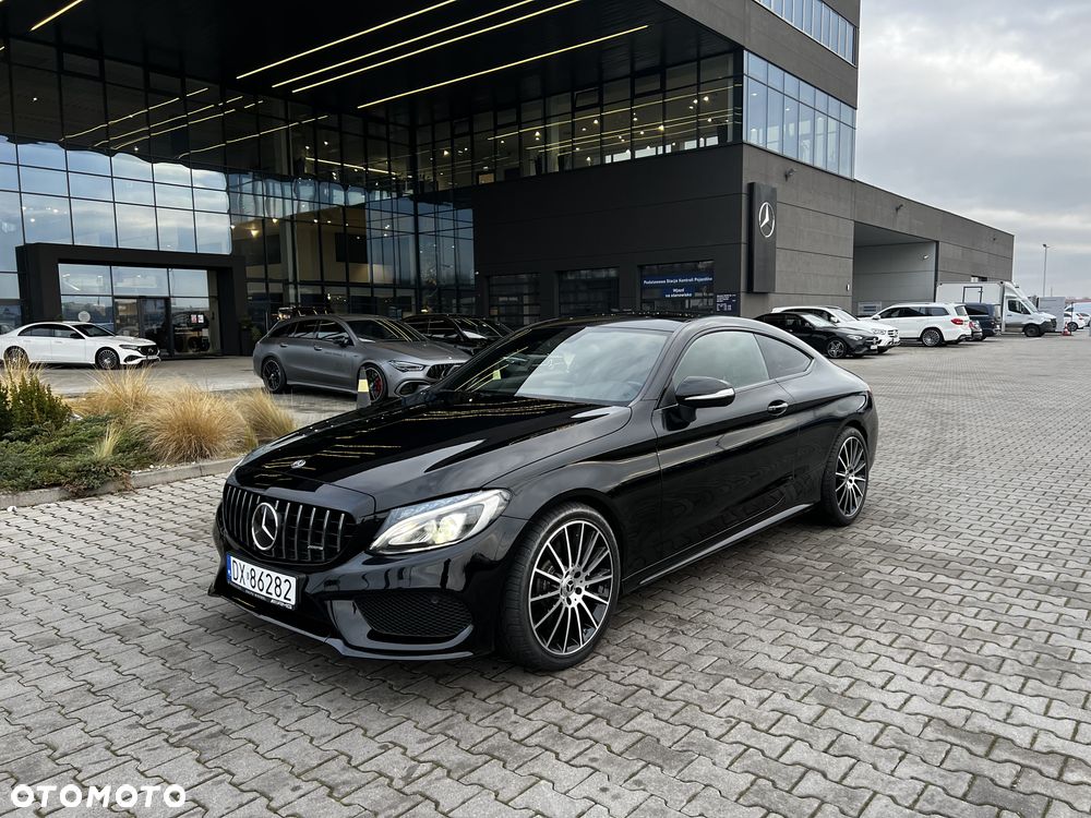 Mercedes-Benz Klasa C AMG 43 4-Matic - 4