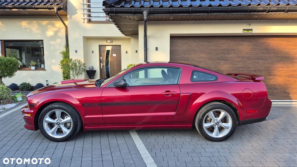 Ford Mustang 4.6 V8 GT - 2