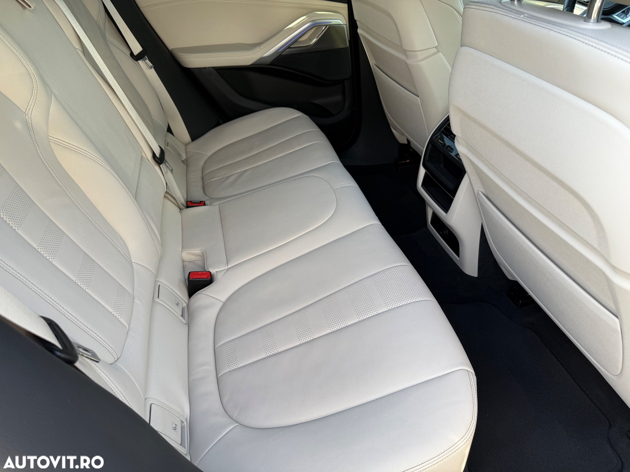 BMW X6 xDrive30d AT MHEV - 23