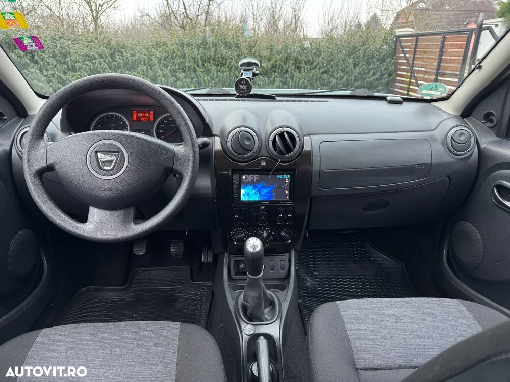 Dacia Duster 1.6 4x2 Prestige - 2