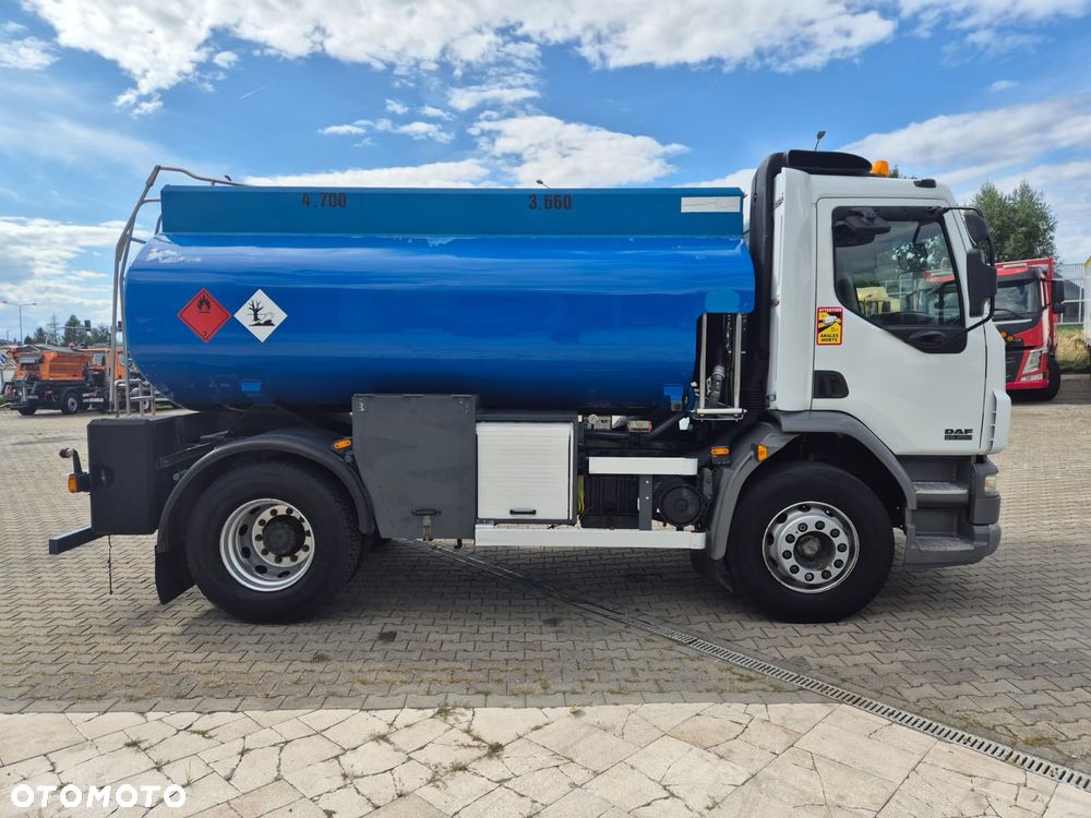 DAF LF 55 / AUTOCYSTERNA / BECZKA NA PALIWO / CYSTERNA / NIE RDZEWNA  / ADR / TDT / WYMIENIONY SILNIK / W PEŁNI SPRAWNY / SERWISOWANY / OD DOŁU I OD GÓRY WLEW / BEZWYPADKOWY / 2 KOMORY 8300 m3 - 7