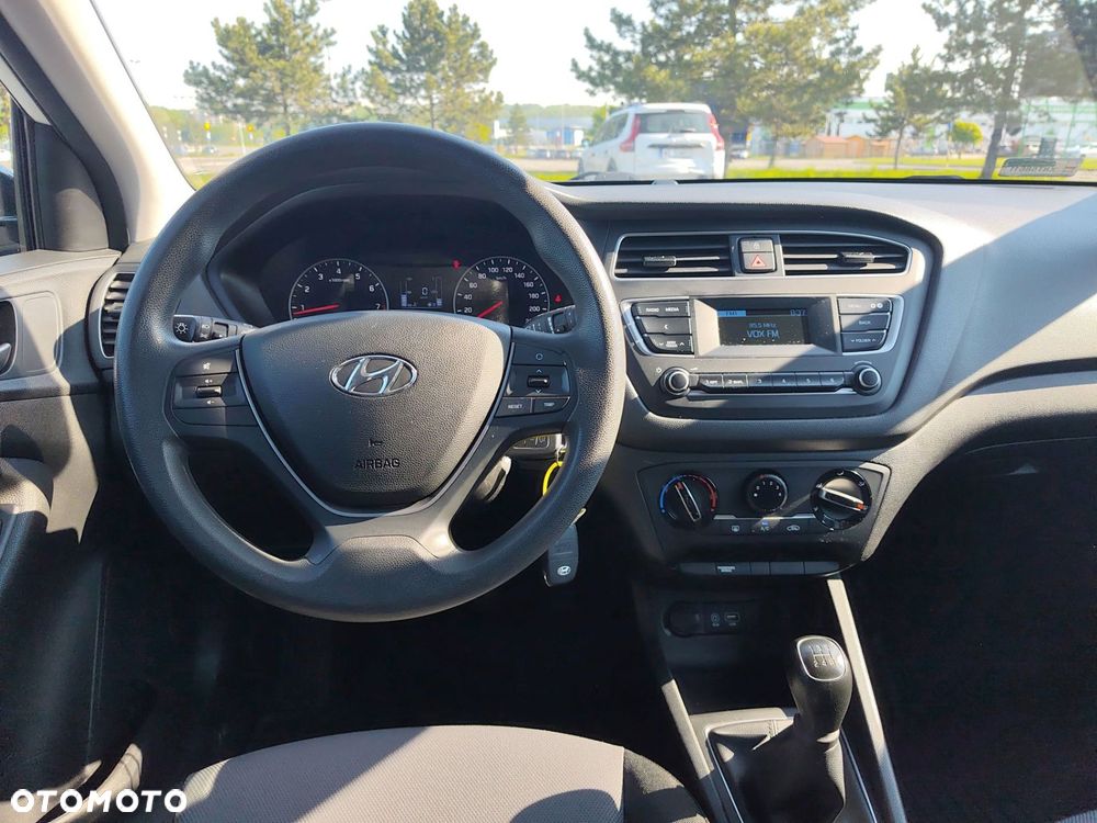 Hyundai i20 1.2 Classic Plus - 13