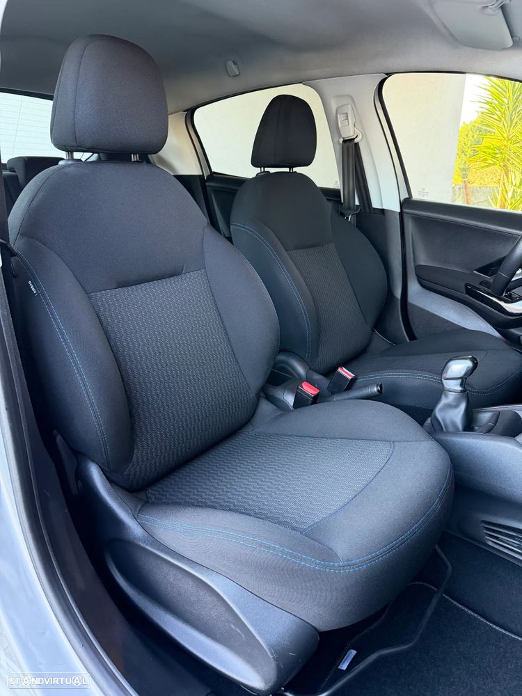 Peugeot 208 1.6 BlueHDi Style - 12