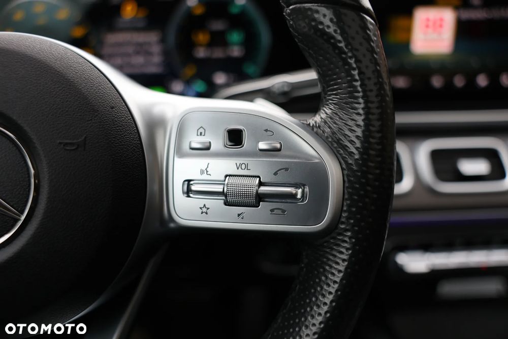 Mercedes-Benz GLE 350 e 4Matic 9G-TRONIC AMG Line - 14