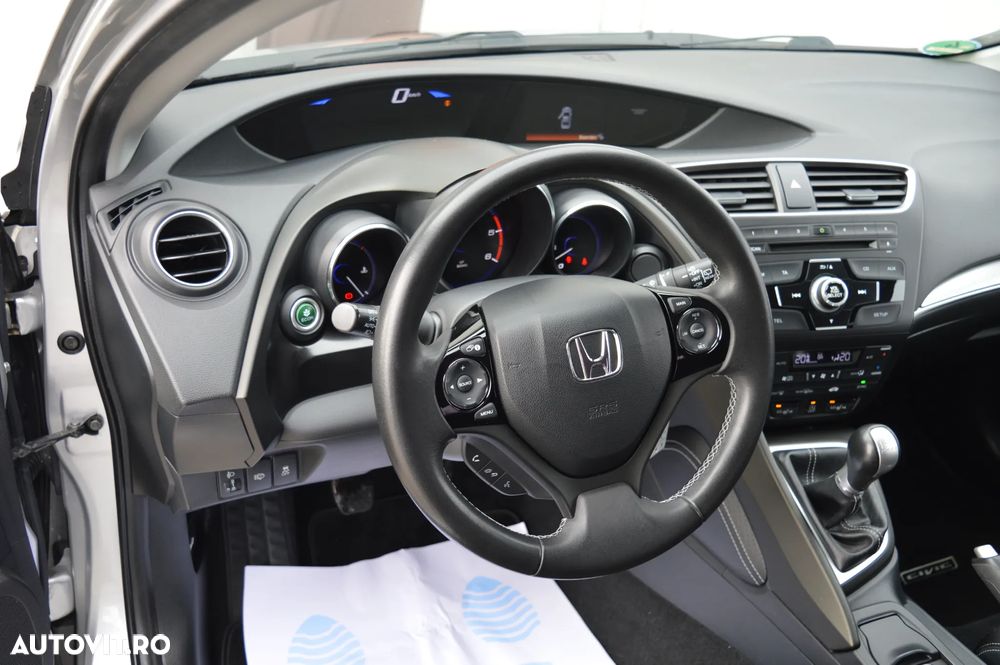 Honda Civic 1.6 i-DTEC Elegance - 18