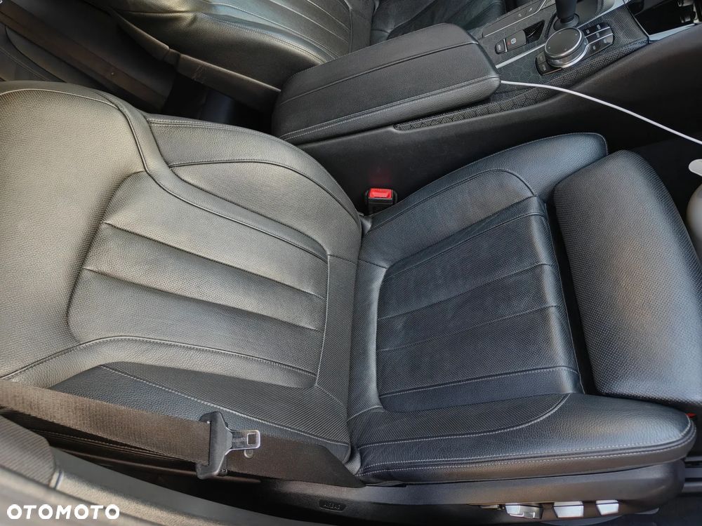 BMW Seria 5 520d Sport Line sport - 27