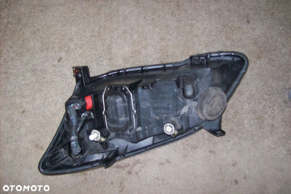 LAMPA PRZEDNIA PRAWA TOYOTA COROLLA E-12 LIFT - 7