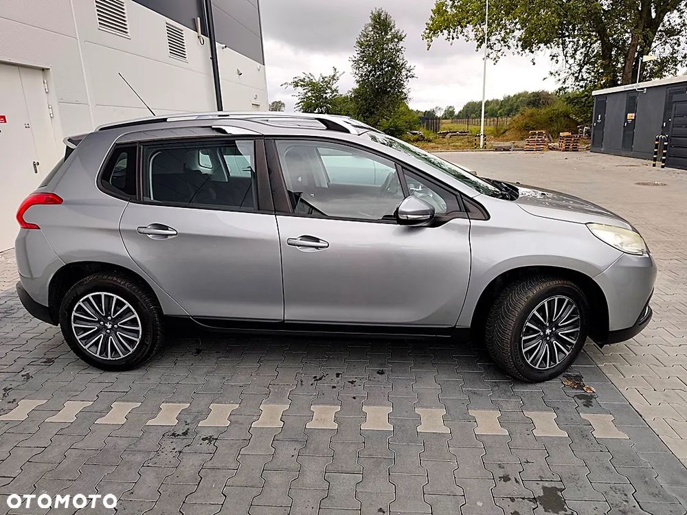 Peugeot 2008 1.2 Pure Tech Active - 15