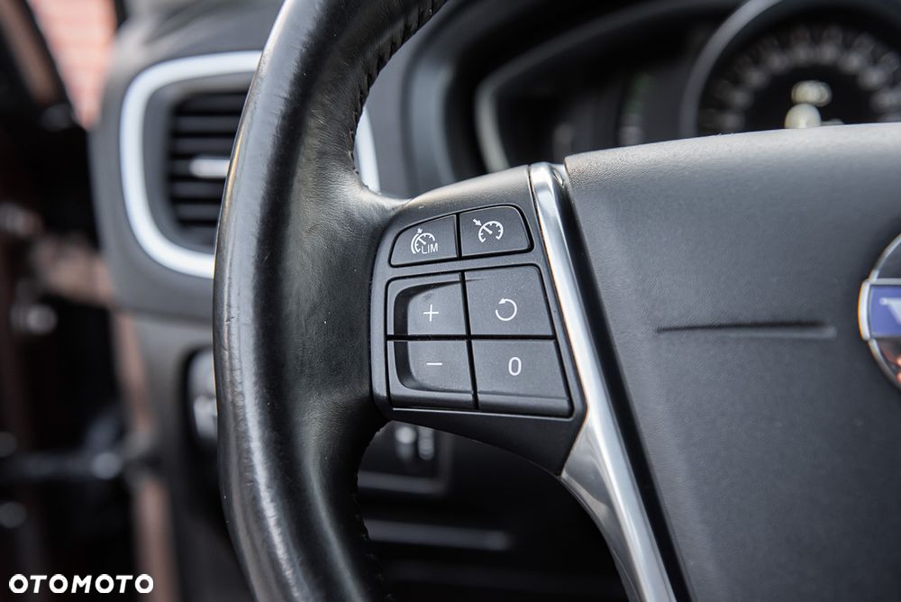 Volvo V40 Cross Country D2 - 21