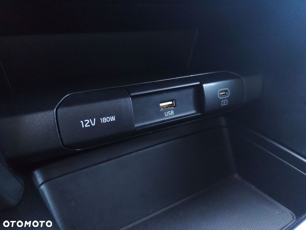 Kia XCeed 1.5 T-GDI M DCT - 21