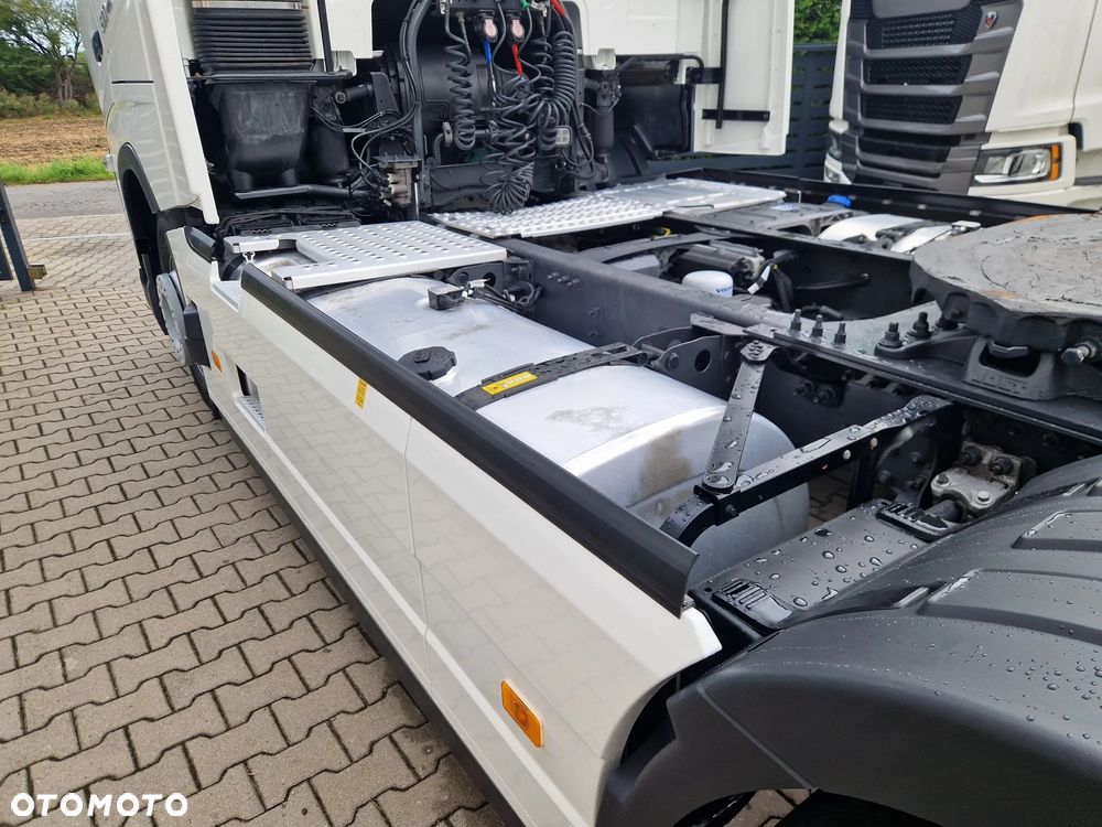Volvo FH500 I-PARK COOL OSŁONY MIĘDZYOSIOWE - 8