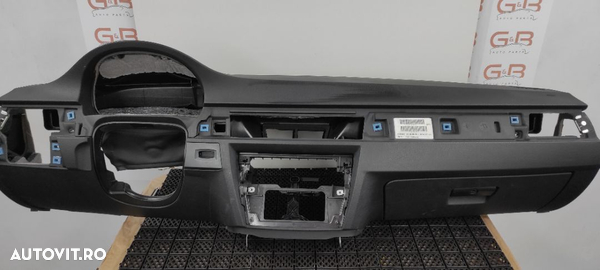 Plansa bord BMW E90/91/92 model fara navigatie cu airbag pasager