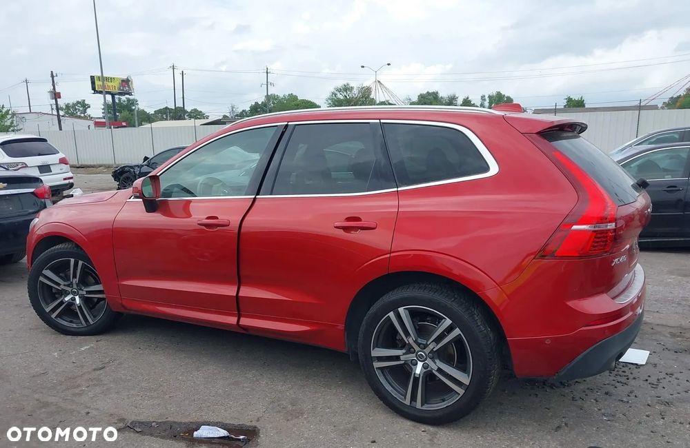 Volvo XC 60 T5 AWD Geartronic Momentum Pro - 6