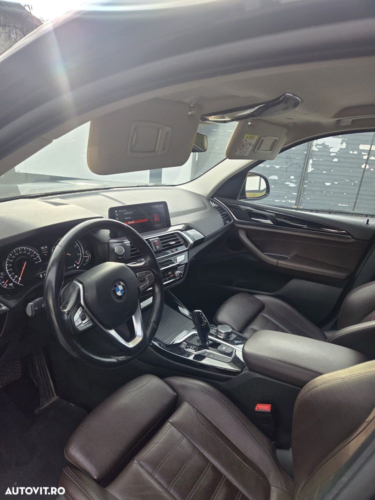 BMW X3 xDrive20d AT xLine - 11