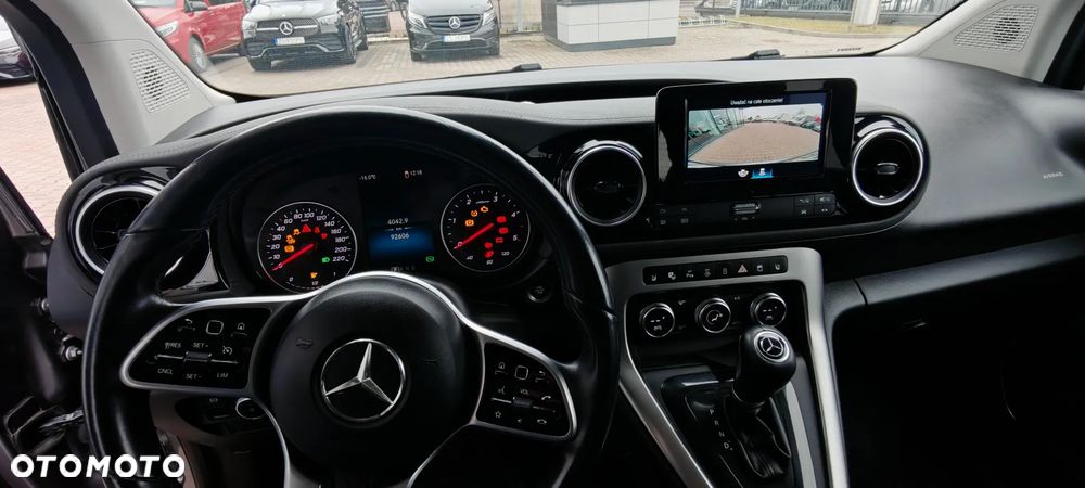 Mercedes-Benz Klasa T 180 d Progressive - 9