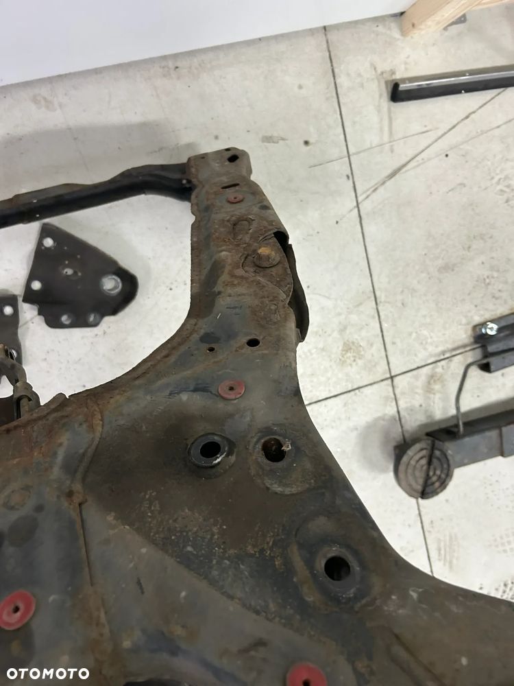 Volvo S60  II 2013- 2018 31360345 sanki przód przednie  kołyska wózek rama - 8