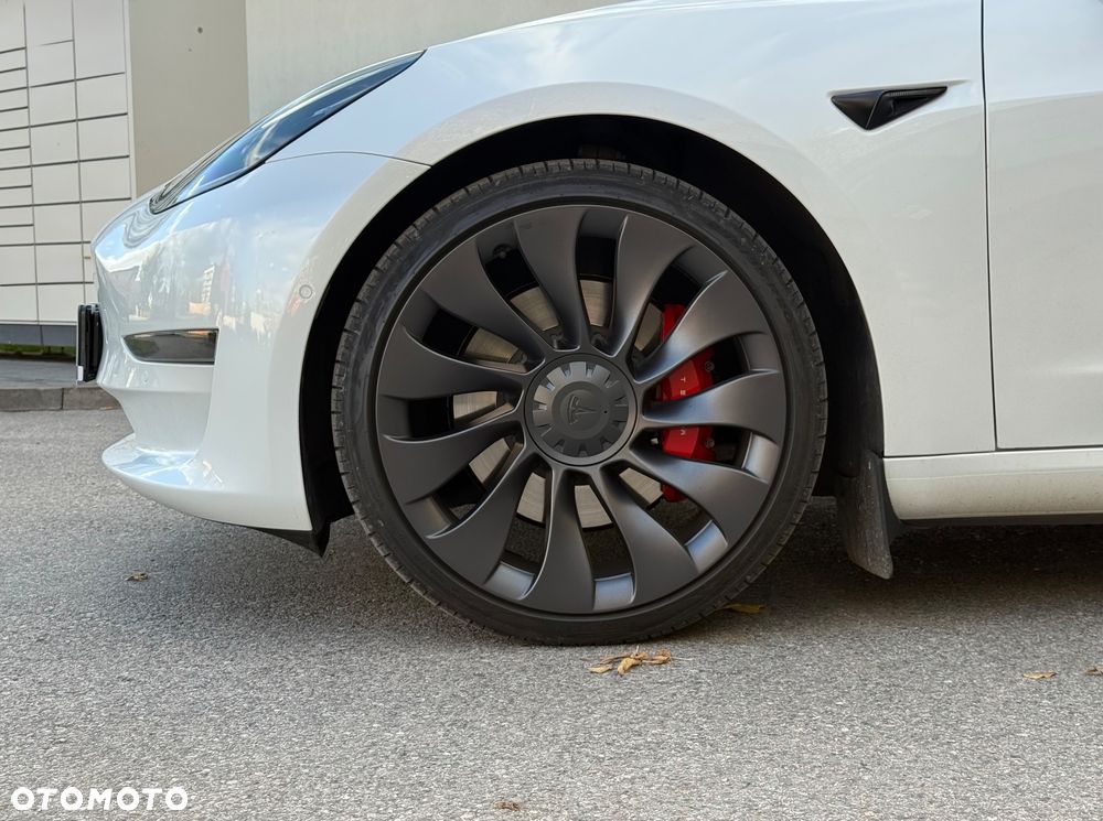 Tesla Model 3 Performance AWD - 6