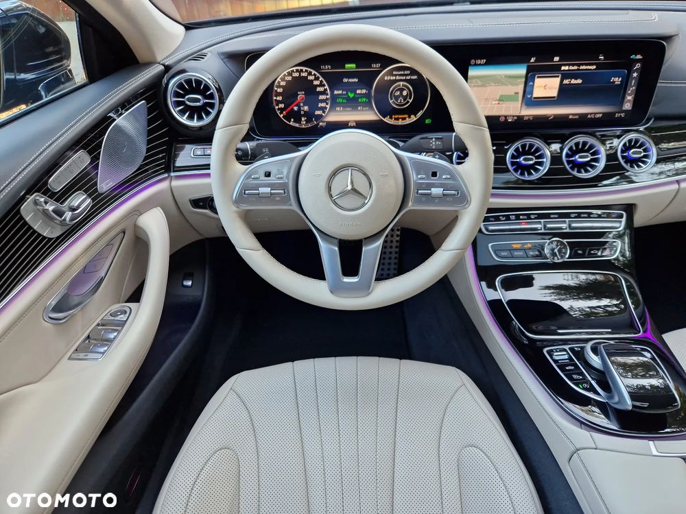 Mercedes-Benz CLS - 13