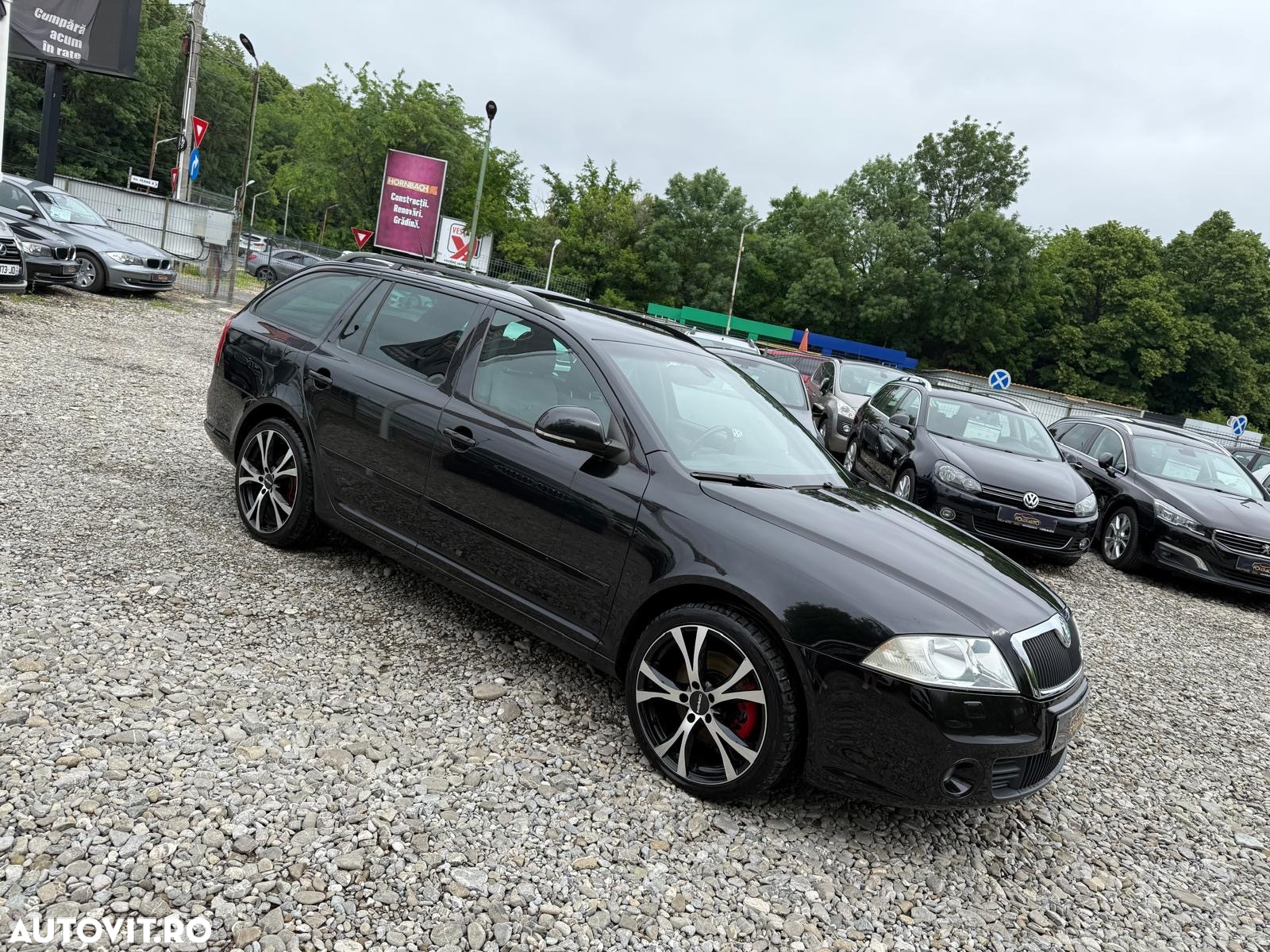 Skoda Octavia 2.0 FSI Turbo RS - 2