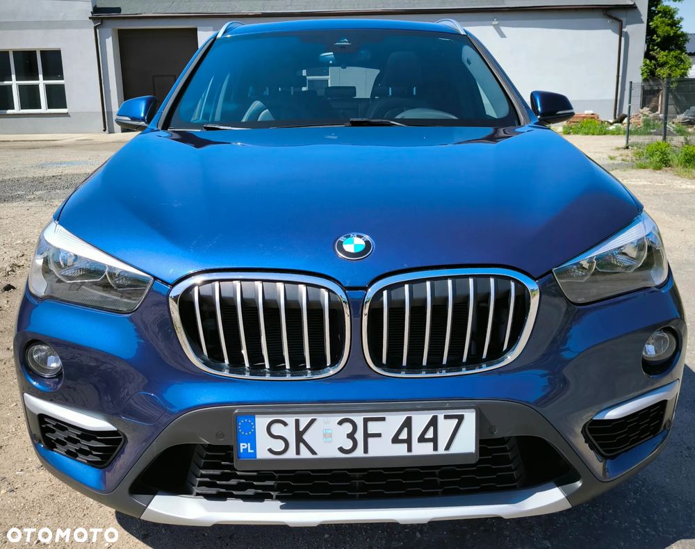 BMW X1 xDrive25i xLine - 6