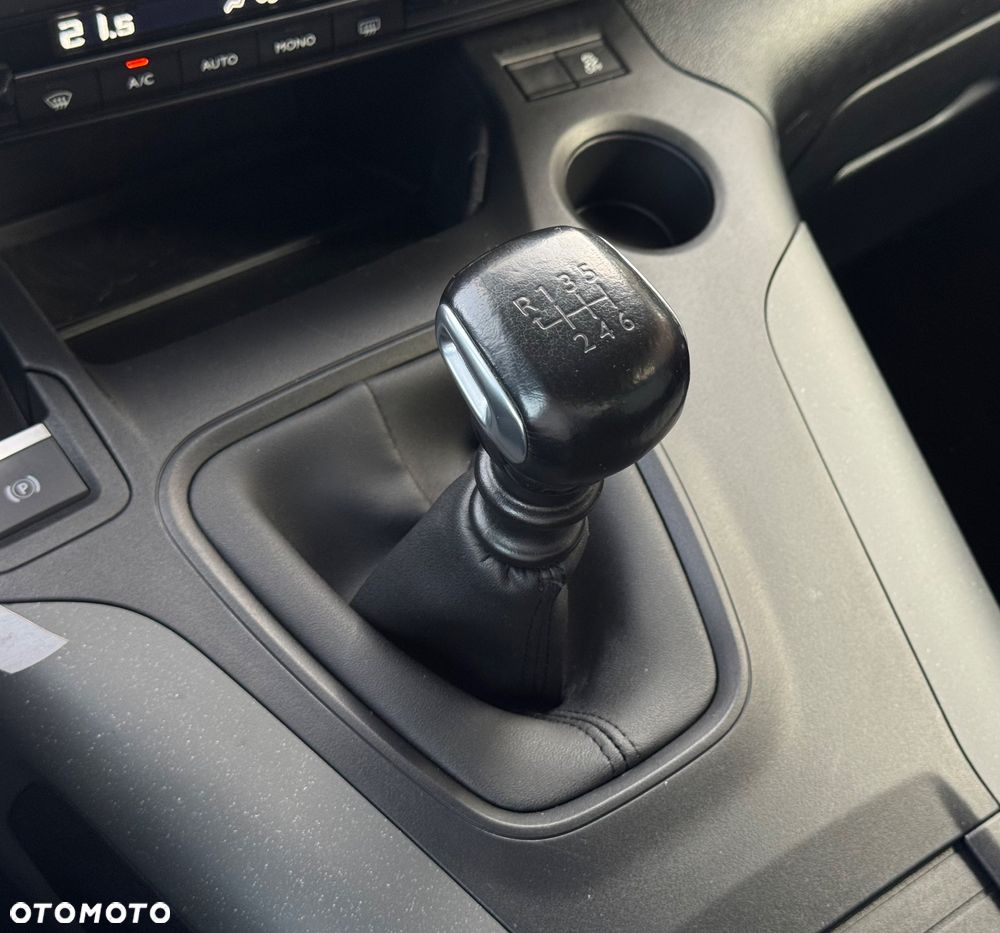 Citroën Berlingo M BlueHDi 130 SHINE - 17