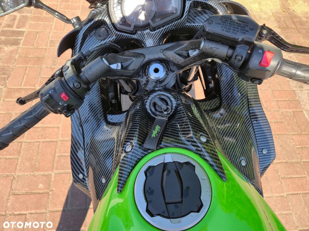 Kawasaki Ninja - 4