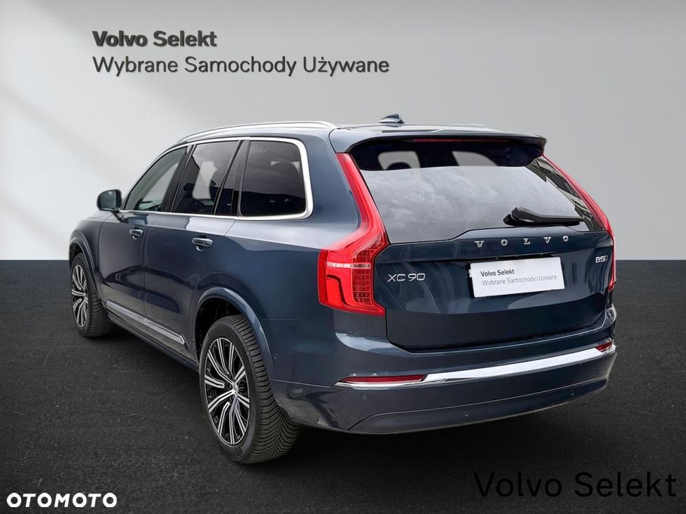 Volvo XC 90 - 8