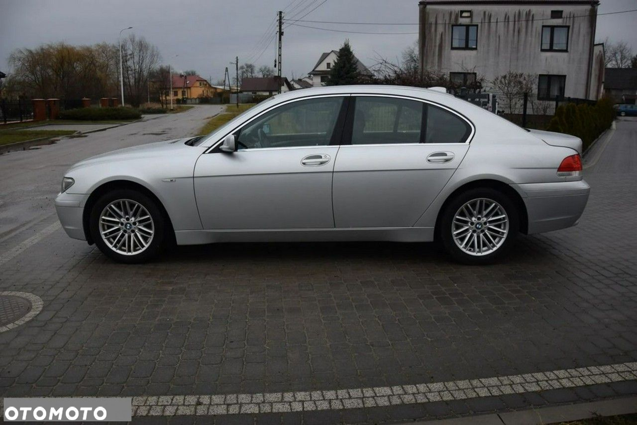 BMW Seria 7 - 15