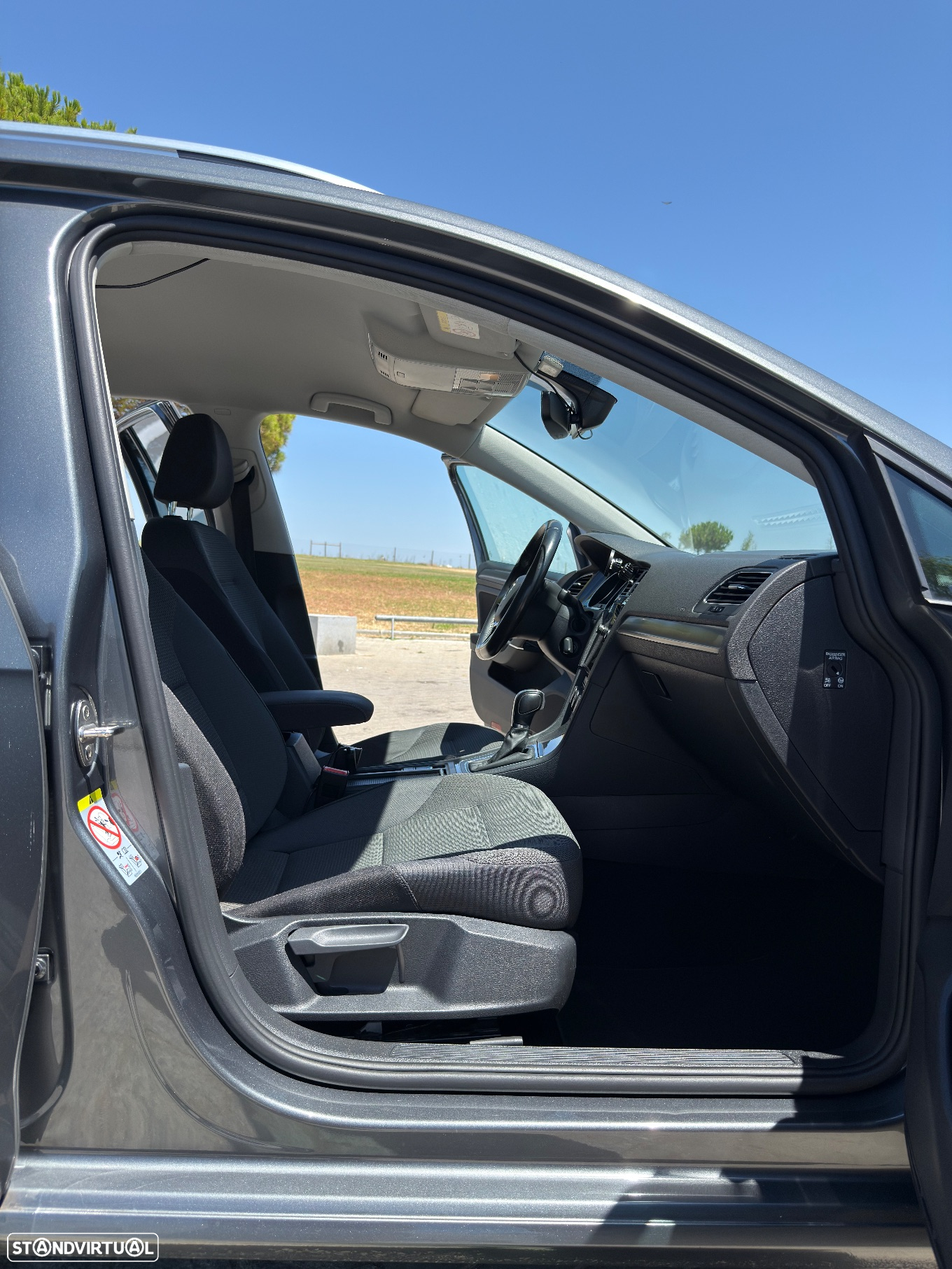 VW Golf Variant 1.6 TDi Confortline DSG - 12