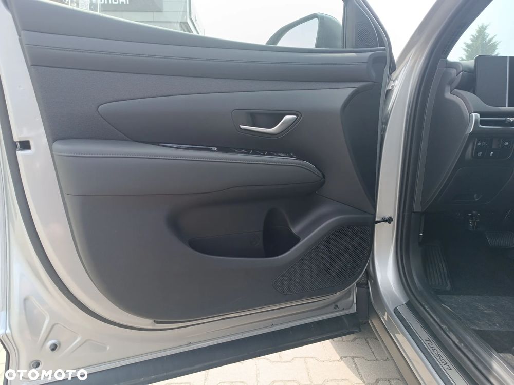 Hyundai Tucson 1.6 T-GDi Smart Black 2WD DCT - 16