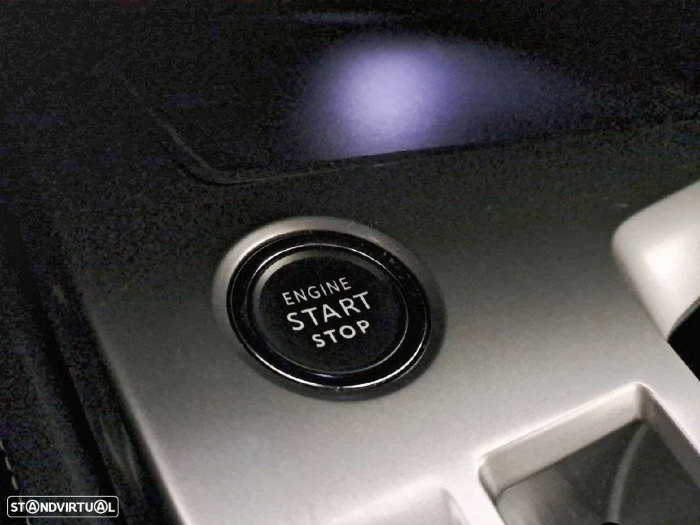 Peugeot 408 1.2 PureTech GT EAT8 - 22