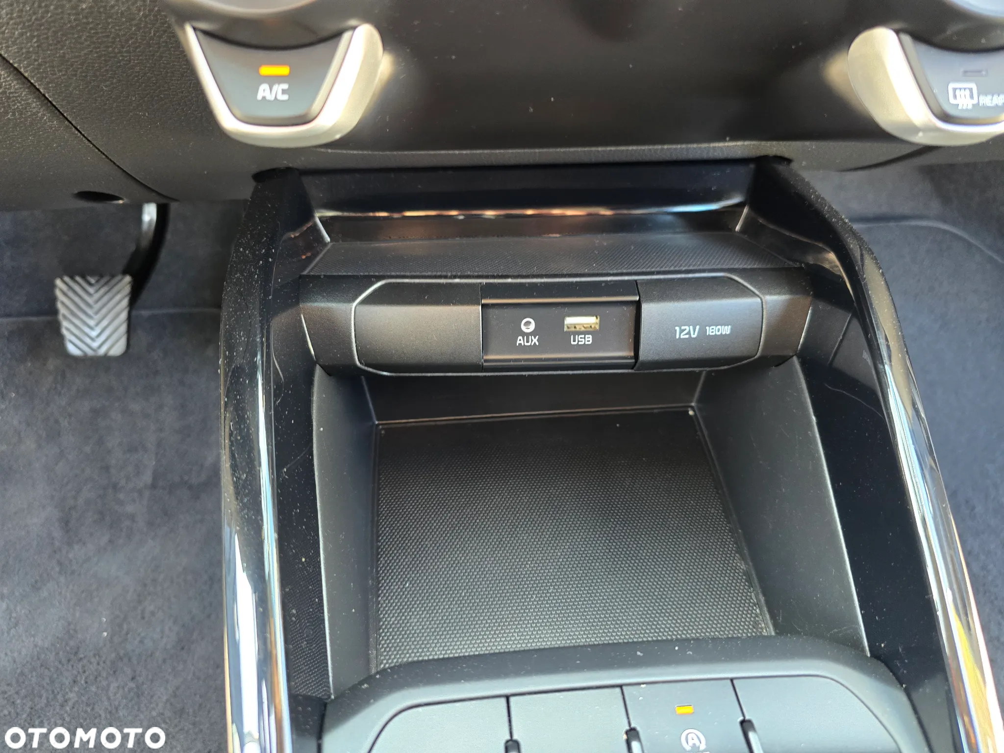 Kia Rio - 30