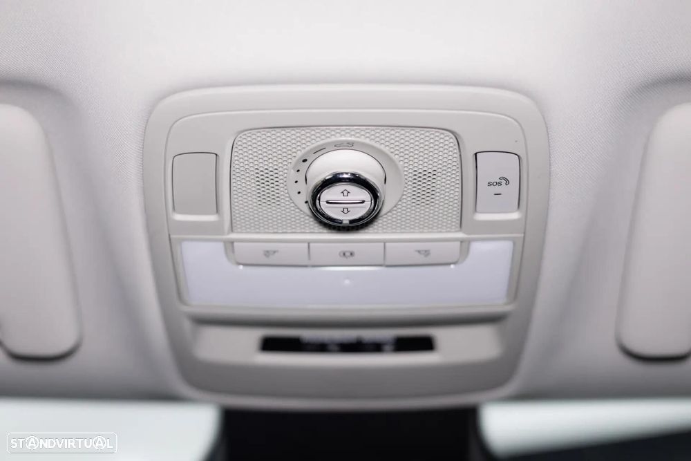 MG ZS EV 44.5 kWh Luxury - 22