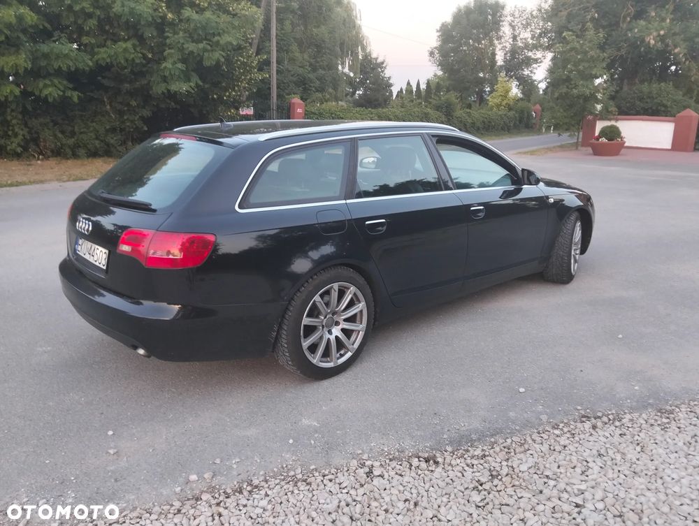 Audi A6 Avant - 1