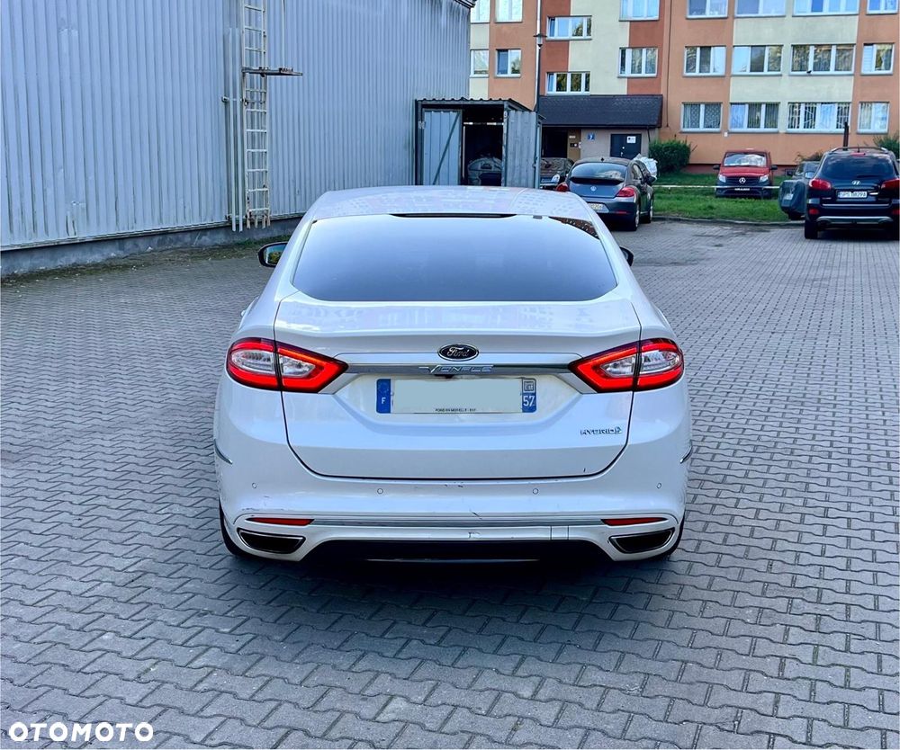 Ford Mondeo Vignale 2.0 Hybrid - 9