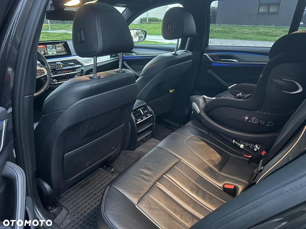 BMW Seria 5 530d xDrive Sport Line sport - 5