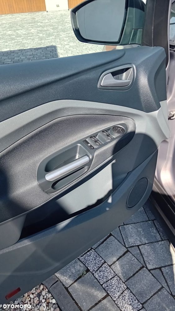 Ford C-MAX 1.0 EcoBoost Start-Stopp-System Trend - 19