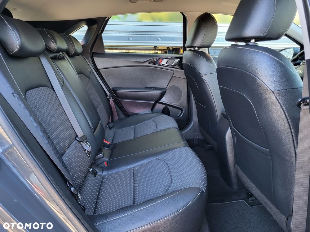 Kia Ceed 1.6 CRDi Edition 7 - 27