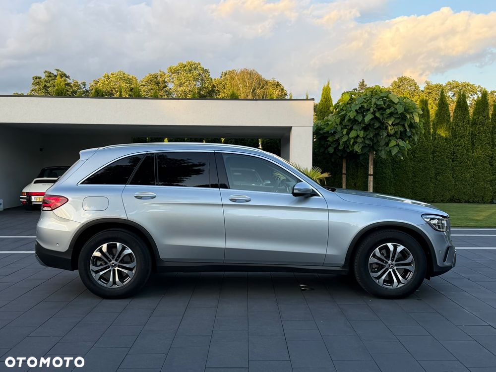 Mercedes-Benz GLC 200 d 4Matic 9G-TRONIC - 4