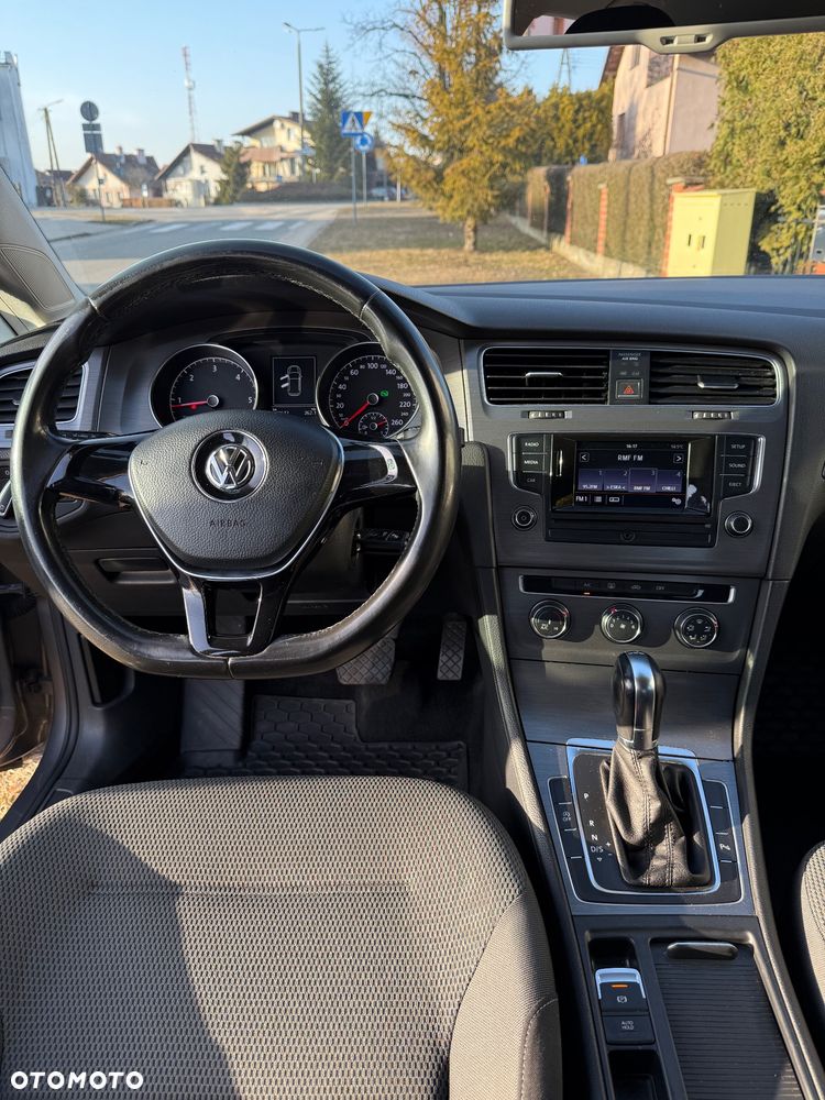 Volkswagen Golf 1.6 TDI BMT Comfortline DSG - 12