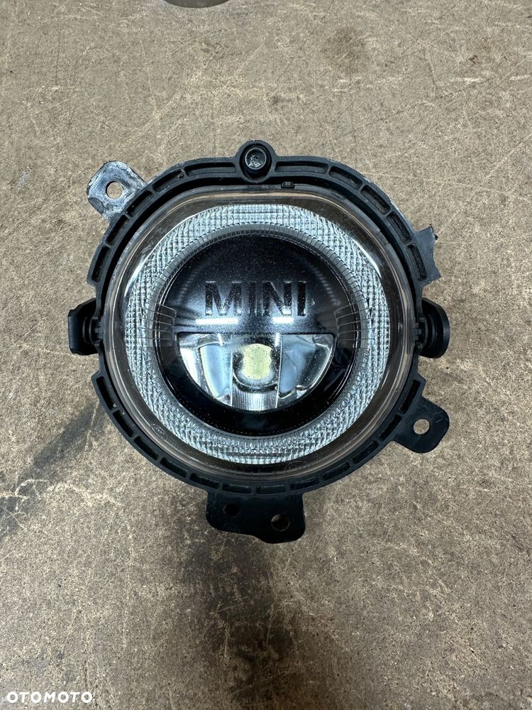 MINI HALOGEN DRL PRAWY 7497768-06