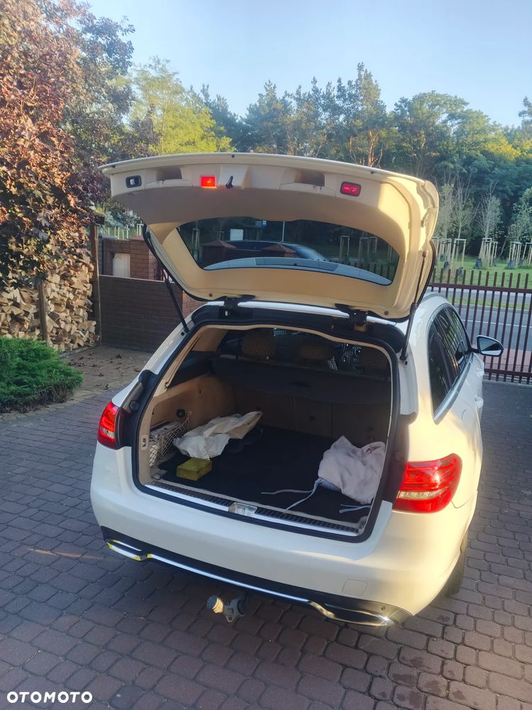 Mercedes-Benz Klasa C 200 (BlueTEC) d 7G-TRONIC - 30