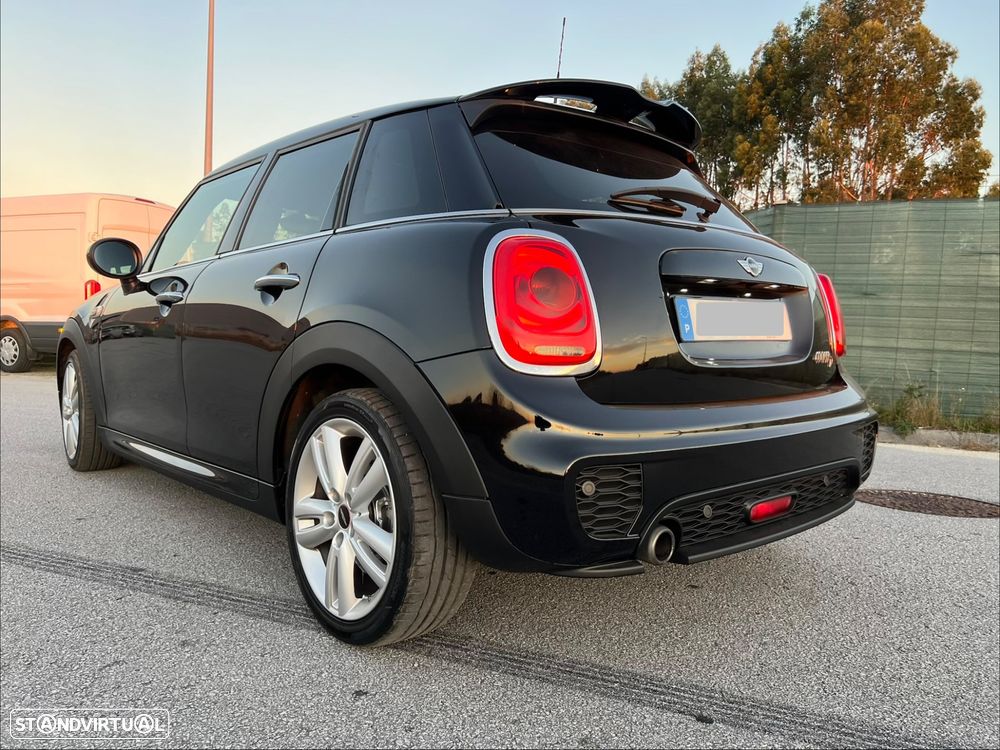 MINI 5 Portas Cooper D - 8